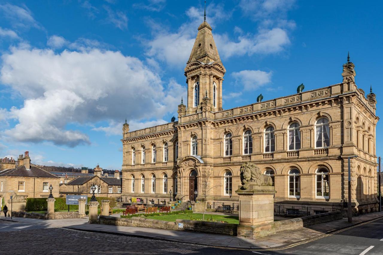 Riverside Balcony Apartment With Parking Just Minutes To Saltaire Shipley (West Yorkshire) Zewnętrze zdjęcie