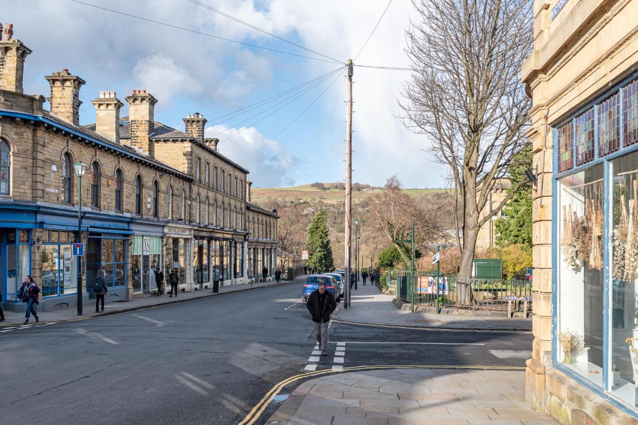 Riverside Balcony Apartment With Parking Just Minutes To Saltaire Shipley (West Yorkshire) Zewnętrze zdjęcie