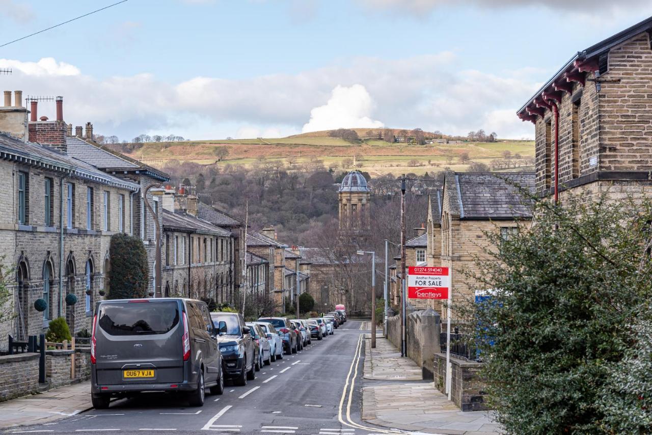 Riverside Balcony Apartment With Parking Just Minutes To Saltaire Shipley (West Yorkshire) Zewnętrze zdjęcie